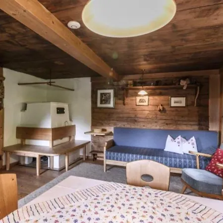Almzeit Zillertal - Fuer 8 Personen Zillertal - Free Parking! Self Check-in! Ferienhaus