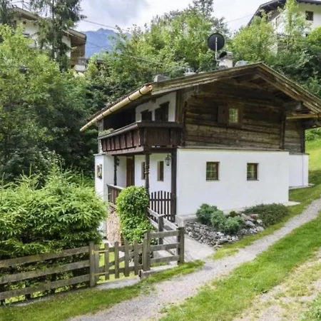 Almzeit Zillertal - Fuer 8 Personen Zillertal - Free Parking! Self Check-in!